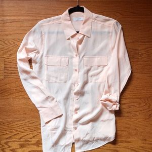 NWOT Equipment Signature Silk Blouse